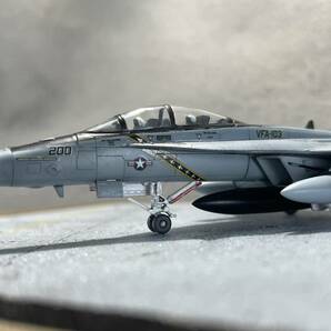 リペイント完成品【1/144 F/A-18F スーパーホーネット VF-103 ジョリー・ロジャース CAG機 75th Anniversary】F-toys 検 TOP GUNの画像8