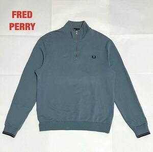 【人気】FRED PERRY　フレッドペリー　ハーフジップスウェット　月桂樹ロゴ　刺繍ロゴ　袖デザイン　ユニセックス　ワンポイント　M1708