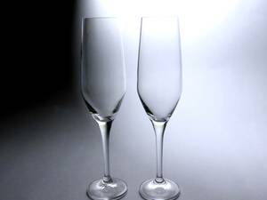 #200【ボヘミアグラス】　ペア・シャンパンフルート　　クリスタル　　新品　　数量追加可能　　amoroso