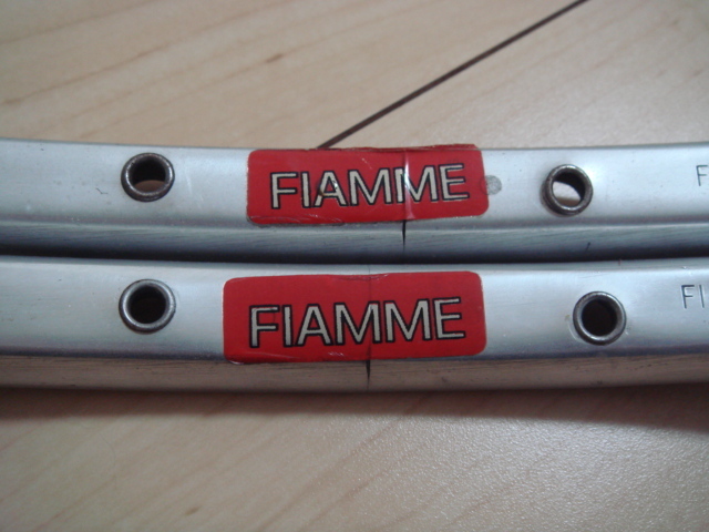 Yahoo!オークション -「fiamme リム」の落札相場・落札価格 Yahoo!オークション -「fiamme リム」の落札相場・落札価格