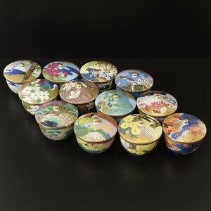 ◎497578 【SALE♪】 羽紫正和 宮中の花の歳時記 蓋付茶碗 絵変わり 湯呑 12客