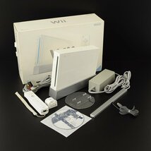 ▽506824 Nintendo Wii 本体セット 大乱闘スマッシュブラザーズX付 動作確認済 初期化済 RVL-001 シロ ニンテンドー 任天堂_画像1