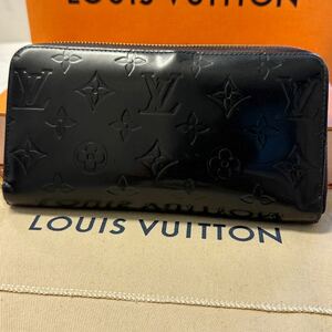 ルイヴィトン　LOUIS VUITTON ヴェルニ　財布　長財布　ジッピーウォレット　レディース　