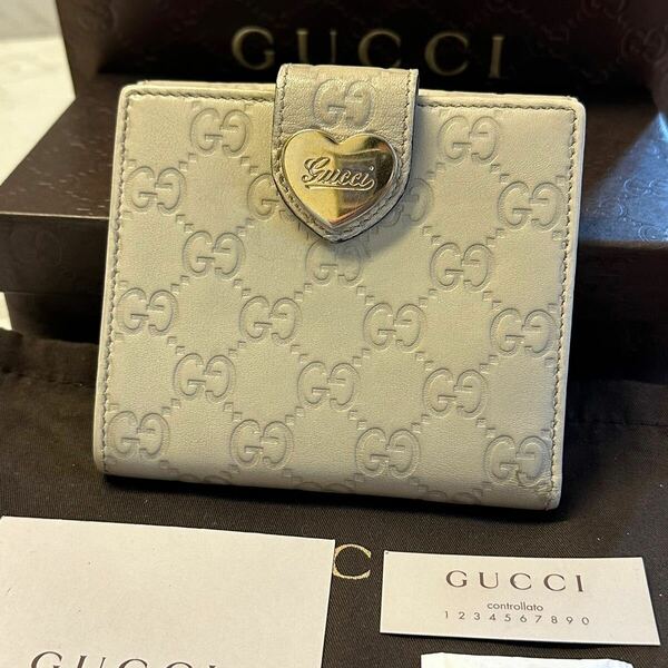 グッチ　GUCCI 財布　二つ折り　折り財布　シマレザー　GG金具　レディース　