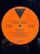 Kipper Jones - Shockwave ,Virgin - DMD 1497 フォーマット： Vinyl ,12 , 33 1/3 RPM ,Stereo ,US 1990_画像3