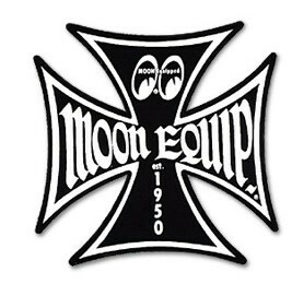 送料70円　MOON Equipped クロス ステッカー Sサイズ (MQD020S) [MQD020]　MOONEYES　BK