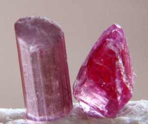 ♪【福袋】天然非加熱単結晶ルビー結晶・原石0.475ct＆天然非加熱ピンクトルマリン原石1.00ct【20】