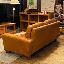 ACME Furniture アクメファニチャー FRESNO フレスノ ３人掛け 北欧スタイル レザーソファ アメリカンヴィンテージ_画像5