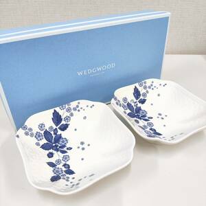 4477【未使用☆WEDGWOOD / STRAWBERRY BLOOM INDIGO】ウェッジウッド ストロベリーブルーム インディゴ ペア◇約14cm イチゴ 苺 花柄