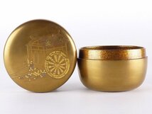 【扇屋】金地 御所車蒔絵 平棗 内梨地 高さ 約6.5cm 幅 約8.5cm 木製 棗 香合 茶碗 茶道具_画像4