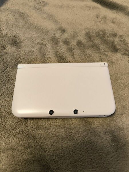 ニンテンドー3DS LL ホワイト　