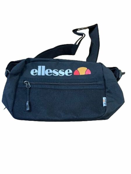 ellesse ショルダーバッグ　新品未使用