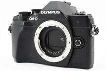 ☆ジャンク【OLYMPUS】OM-D E-M10 MarkIII Mark3 ボディ オリンパス 管理番号 : 3847_画像2