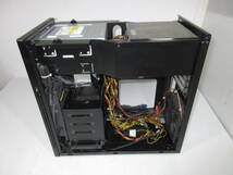 SilverStone SST-TJ08B-E (ブラック) Micro-ATX PC ケース 中古品_画像3