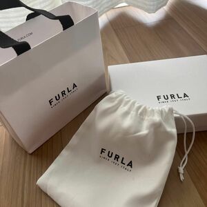 FURLA 紙袋 ショッパー フルラ　セット