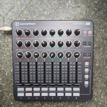 NOVATION コントローラー LAUNCHCONTROL XL 通電のみ_画像1