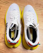 【美品】HOKA ONEONE(ホカ オネオネ)ランニングシューズ メンズ リンコン3 RINCON3 （ホワイト×イエロー×オレンジ）19,800円_画像4