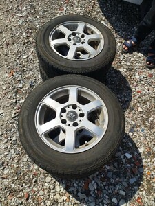 スタッドレスタイヤアルミホイル付@195/65R15の５穴あり