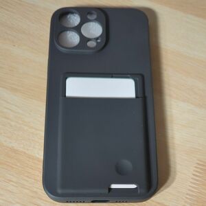 i phone１４pro ブラック　シリコンケース