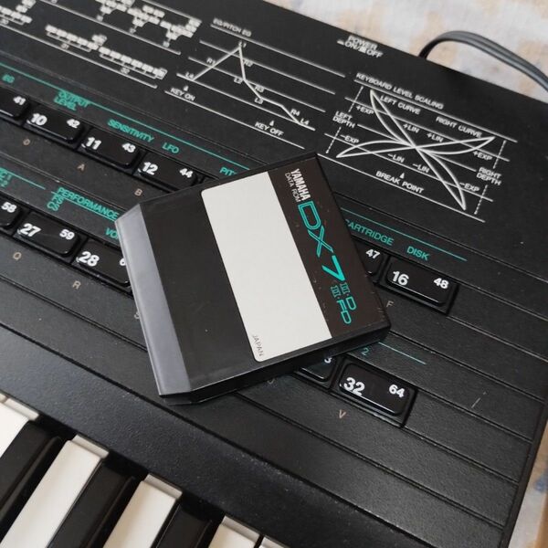 YAMAHA「 Factory presets ROM 」for DX7Ⅱ D / DX7Ⅱ FD