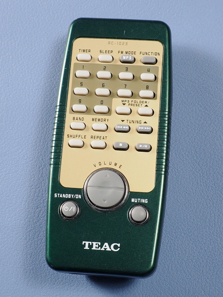 TEAC　オーディオ用リモコン RC-1023