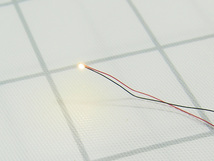 チップLED(0603) 温白色(電球色) 12V仕様 リード線・抵抗付き_画像1