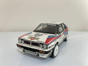 Sun Star 1/18 LANCIA DELTA integrale 8Vミニカー