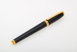 S.T.Dupont Fountain Pen Black Lacquer Номер детали B9-327