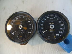 62 year Jaguar /MKⅡ/ speed meter & tachometer - storage bad .- junk treatment 2423MKⅡ