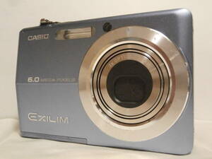 デジカメ CASIO EXILIM EX-Z600 ブルー (6.0メガ) 021A