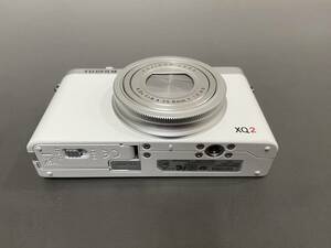 美品！FUJIFILM XQ2 FX-XQ2W 1200万画素／4倍／ホワイト／SDXC