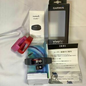 GARMIN vivofit スマートウォッチ