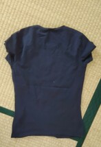 アルマーニ　ARMANI　ジーンズ　レディース　中古　サイズ38 紺　ネイビー　ロゴプリント半袖Tシャツ　_画像4