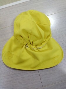 カラー帽子　黄色　保育園　帽子　定価1000円くらい