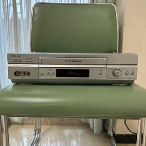 50 SONY 通電OK ソニー SLV-NX15 VHS Hi-Fi超コンパクトビデオデッキ