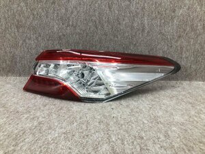 磨き済み カムリ AXVH70 純正 右テールランプ LED KOITO 33-242