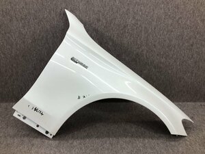 ベンツ Cクラス 205 右 フロントフェンダー A2058810201