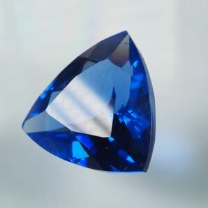 ★☆★BI-LO イイイシヤ 採算度外視 大セール★☆★ 天然石 タンザナイト 9.57ct 産地タンザナイト 証明書GIL付きの画像2