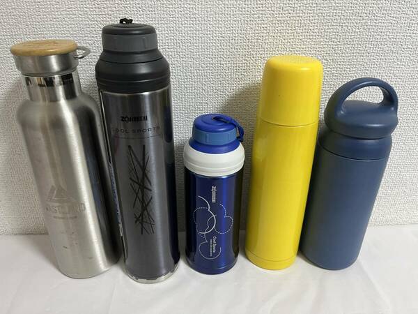 中古品 ZOJIRUSHI 象印 ステンレスボトル ST-GB35-AF(0.36L) フレックスブルーとST-GC65-BF (0.65L)クリアブラックとKINTOなど他水筒3点