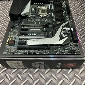 MSI MPG Z390 GAMING PRO CARBON ATX マザーボード動作未確認 ピン曲がりあり。 【ジャンク品】 の画像7