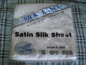 essel Satin Silk Sheet ダブルサイズ カバー１ シーツ１ ピロ―ケース２ 新品袋入り