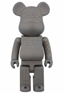 BE@RBRICK カリモク CRACK PAINT 400％