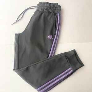 adidas アディダス レギュラーフィット　テーパードレッグ　フルレングス　ジョガーパンツ　Mサイズ テーパード スウェット