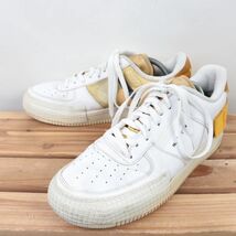 z682 ナイキ エアフォース1 タイプ US10 28.0cm/白 ホワイト 黄 イエロー系 NIKE AIRFORCE1 TYPE AF1 LOW メンズ スニーカー 中古_画像1