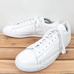 z857 ナイキ ブレーザー ロー US10 28.0cm/白 ホワイト NIKE BLAZER LOW LE ブレザー メンズ スニーカー 中古