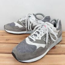 z1201【878】ニューバランス US8.5 26.5cm/灰 グレー 白 ホワイト newbalance メンズ スニーカー 中古_画像1