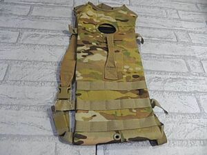 S77 訳あり特価！マルチカム迷彩！レア！◆US ハイドレーションカバー MOLLE2 HYDRATION CARRIER◆米軍◆サバゲー！