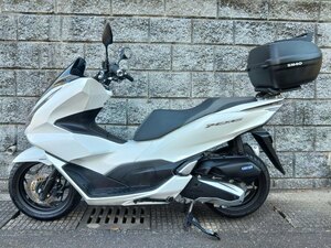 PCX160 2BK-KF47 パールジャスミンホワイト 10,710㌔ KF47 グリップヒーター・リアBOX付 2021年モデル ホンダ