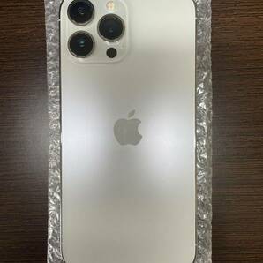 iPhone13Promax純正バックパネル筐体 シルバー美品の画像1