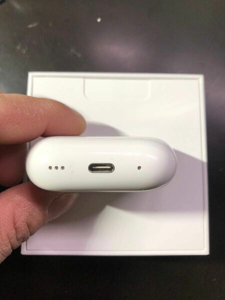 Apple AirPods Pro 第2世代　充電ケース　typeC充電